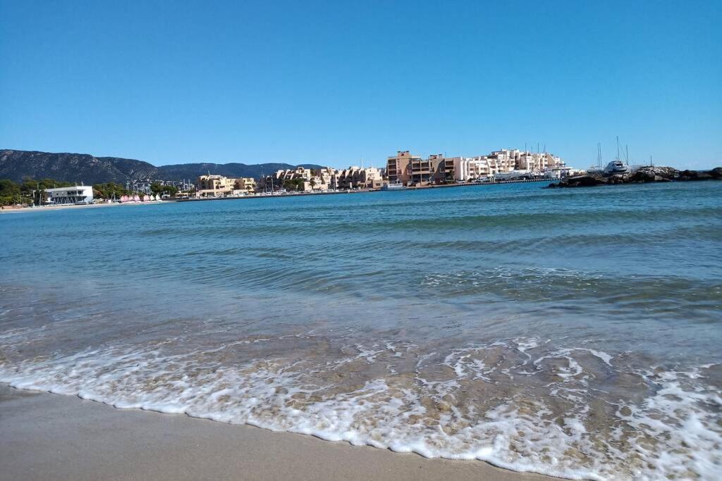 Face Mer Entre Plage Et Marina Bormes-les-Mimosas Exterior foto